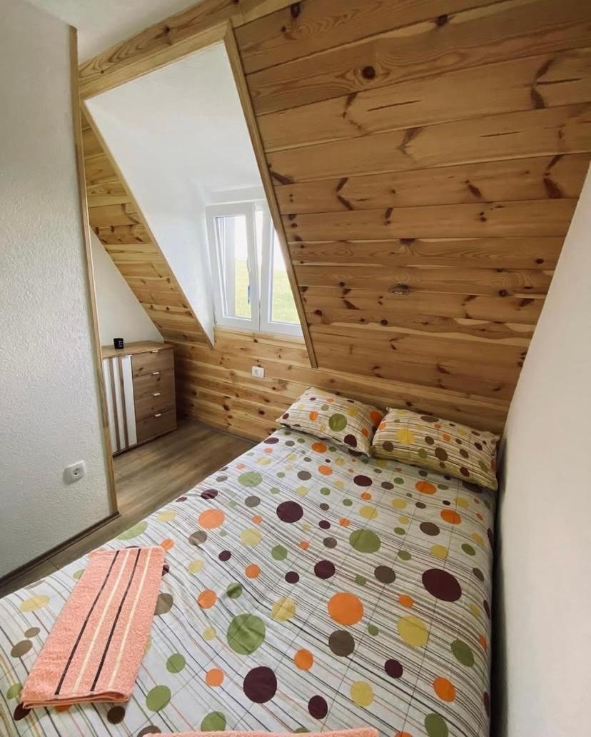 Holiday Home Apartman Aco Zabljak  Ngoại thất bức ảnh